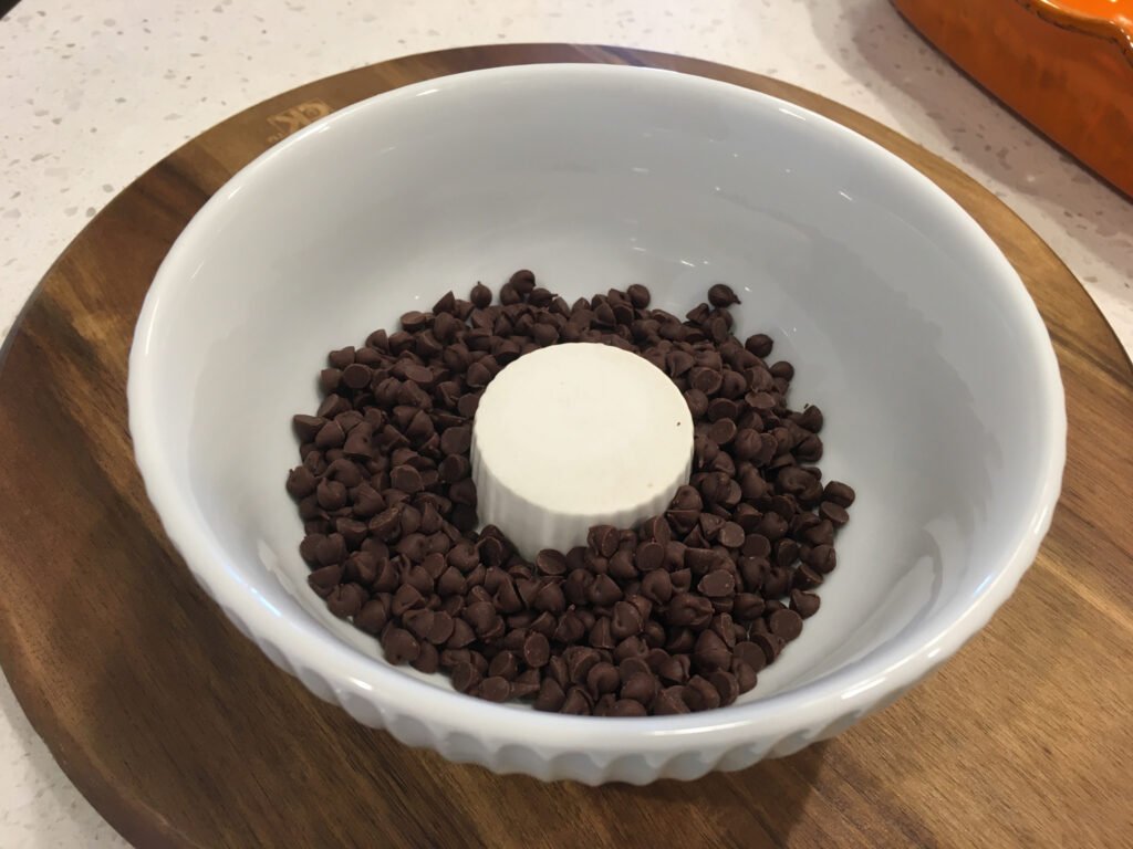 Surround it with mini chocolate chips.